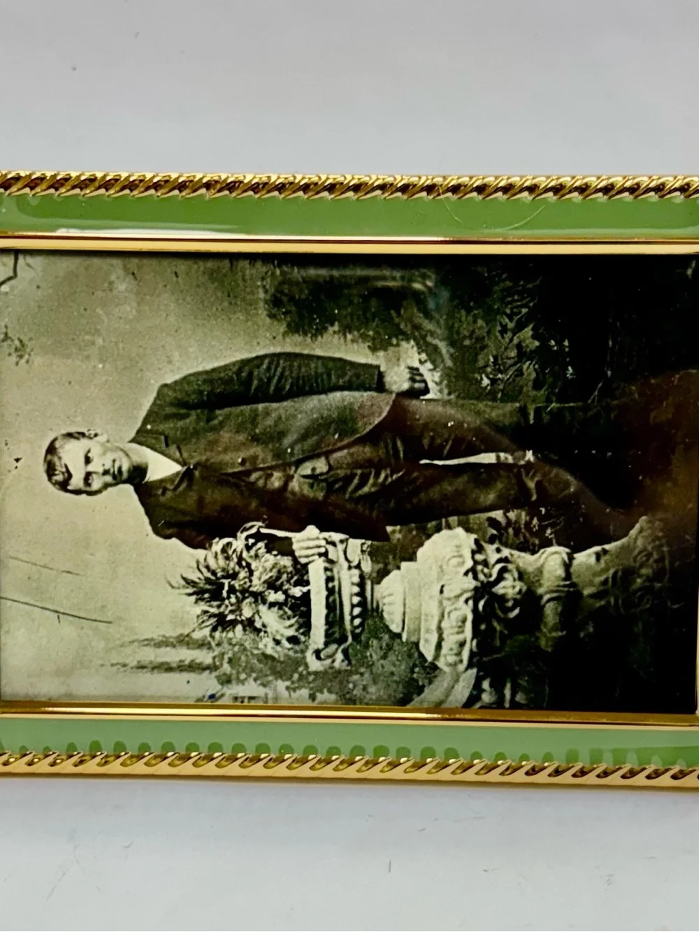 Brooks Brothers Green & Gold 4 x 6 Picture frame Easel Back H or V F461009